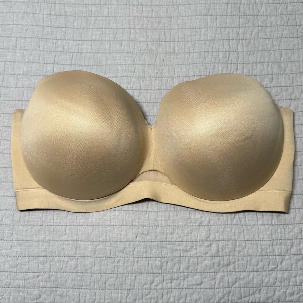 Cacique Comfort Bliss Lightly Lined Multi-Way Strapless Bra 42F